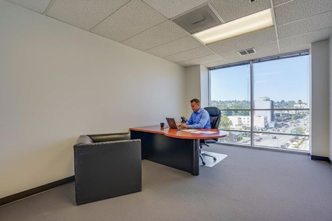 Barrister Executive Suites - Encino Financial Center