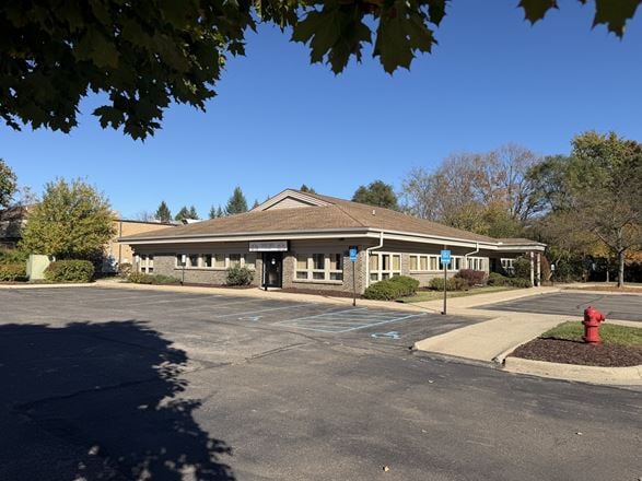 6102-6110 Abbot Rd