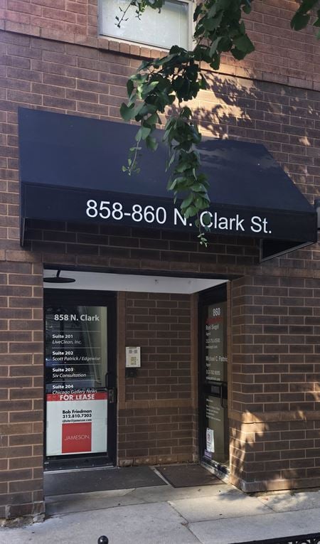 Office space for Rent at 858 N. Clark Street in Chicago
