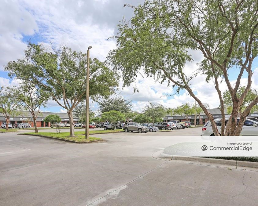 Oakfield Business Center 1373 Oakfield Drive Office Building