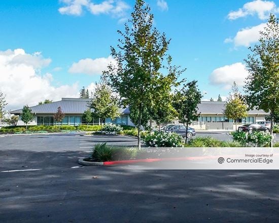Orchard Commons - 2698 & 2702 Orchard Pkwy
