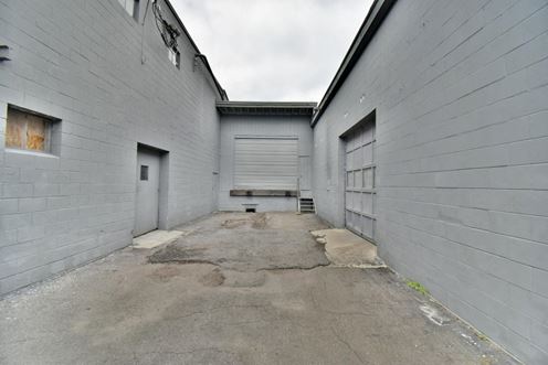 1724 - Leominster Warehouse