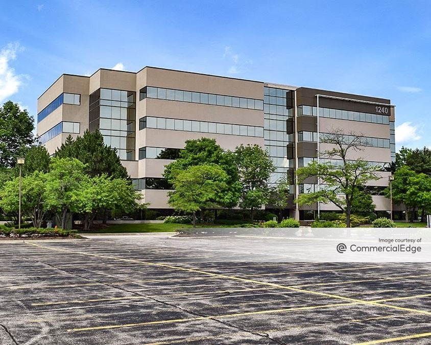 Naperville Corporate Center II - 1240 East Diehl Road | Office Building