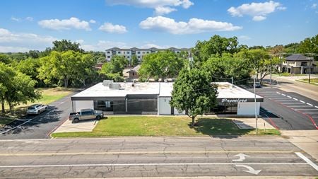 Commercial space for Rent at 1140 W Main St in Arlington