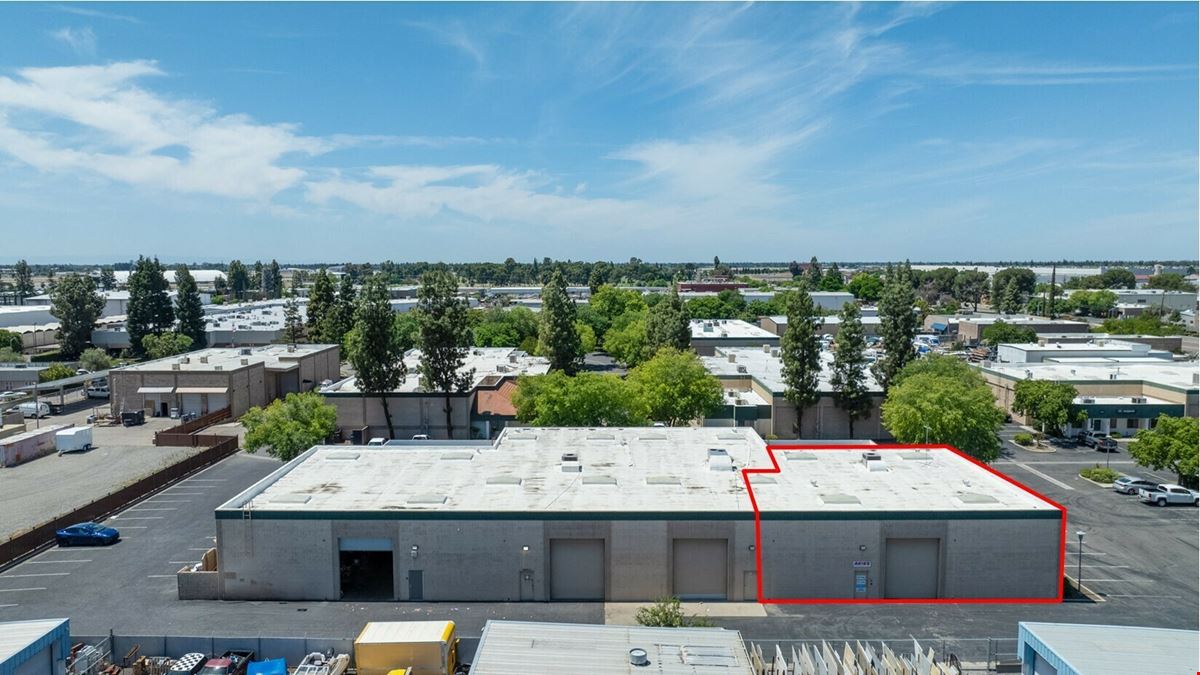 Prime Office/Warehouse Space in Fresno, CA