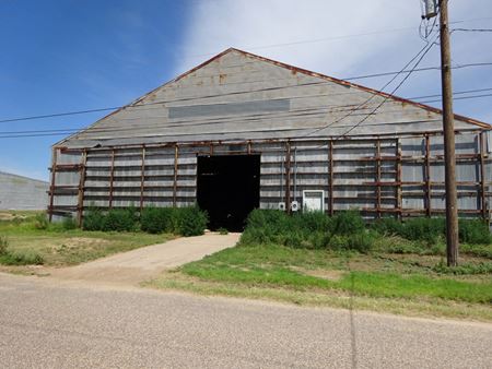 715 Industrial Ave - Seagraves