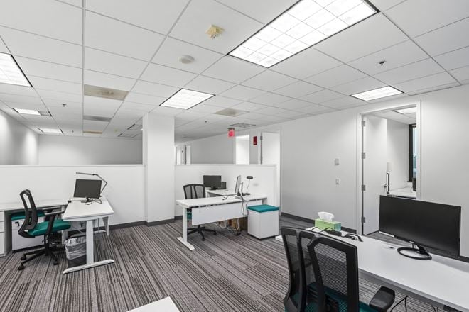 Falls Church Office Sublease | 2,766 SF Plug-and-Play Office Space at 6400 Arlington Blvd