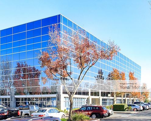 Park Plaza - 4683 Chabot Drive