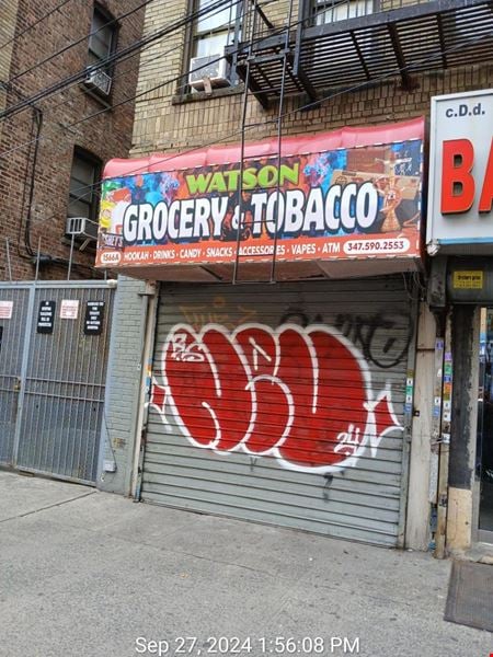 Retail space for Rent at 1566 Watson Ave in Bronx