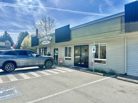 Retail space for Rent at 16717 Redmond Way in Redmond