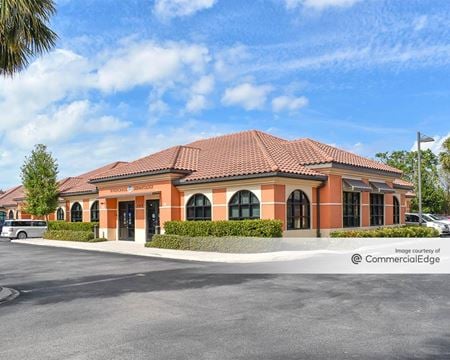 Photo of commercial space at 1001 Crosspointe Drive in Naples
