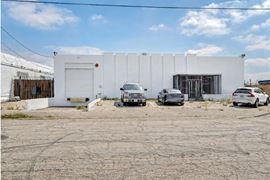 11010-11020 Santa Fe