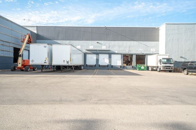1200 Lebanon Rd