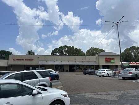 Retail space for Rent at 820 East Northside Drive in Clinton