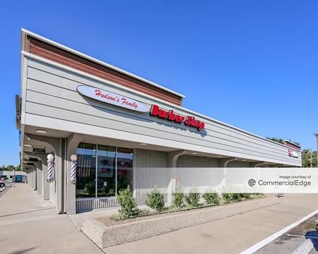 Retail space for Rent at 1701 West Randol Mill Road in Arlington