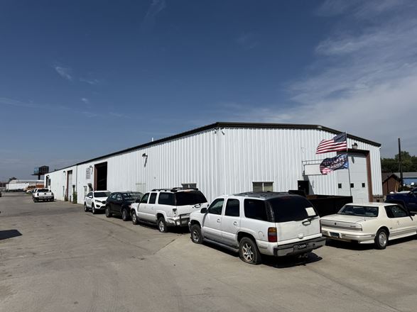 Central Fargo Multi-Unit Shops – Fully Leased