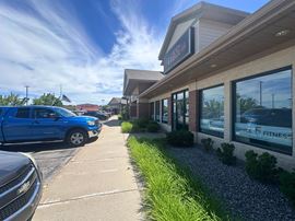 2506 CROSSING CIR