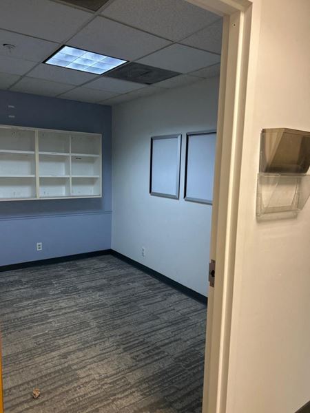 C25      Space Photo Gallery 6