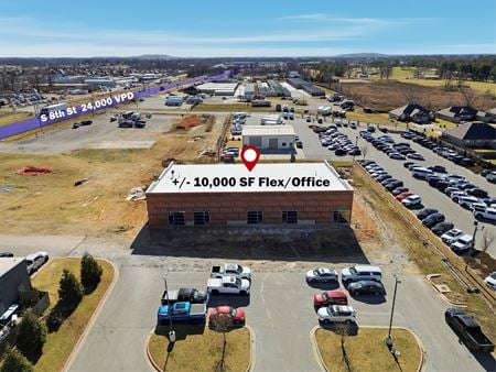 Industrial space for Rent at 2420 South 8th Street in Rogers