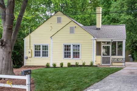Office space for Rent at 909 Morris St NW in Atlanta