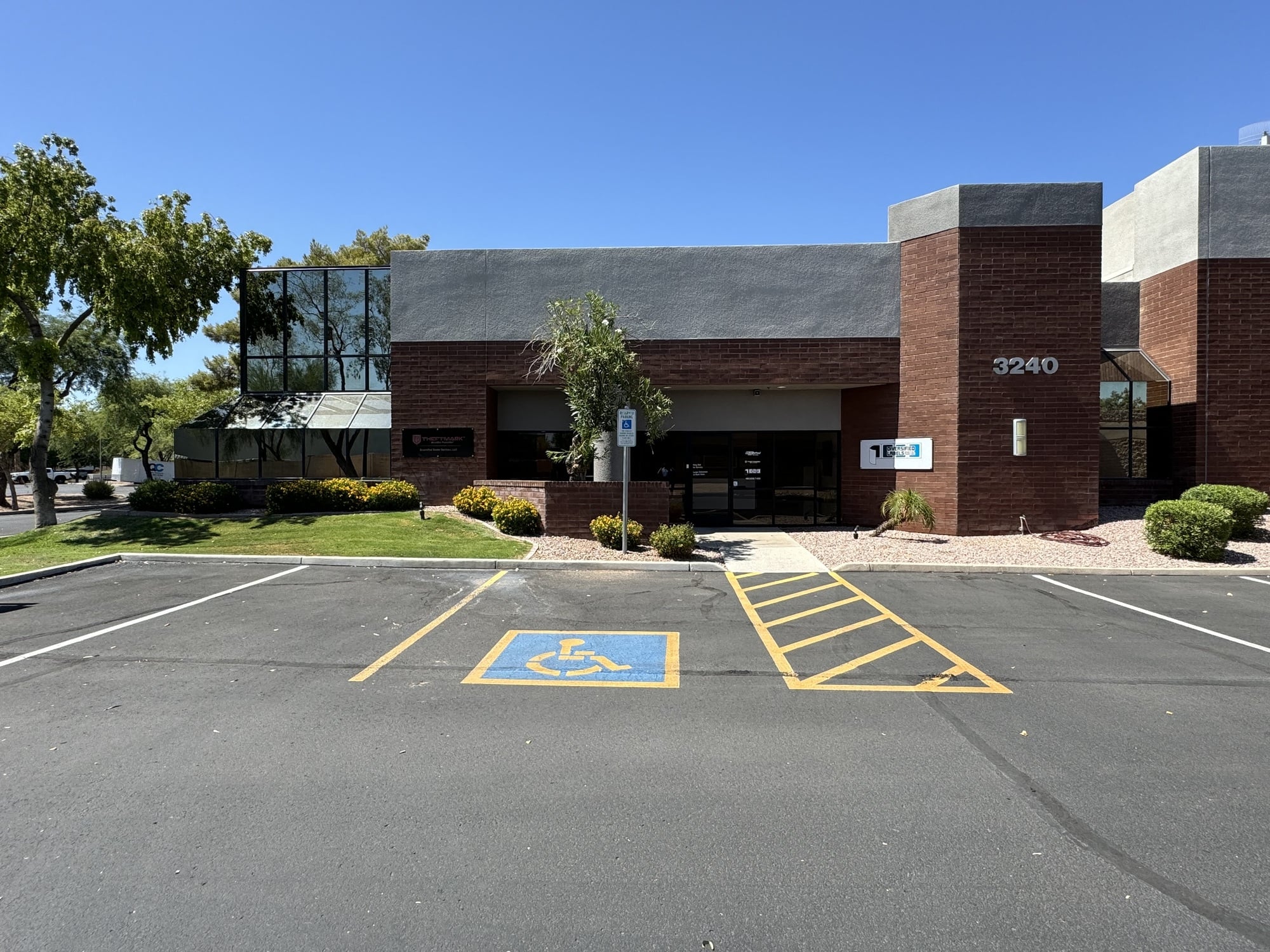 3240 N Colorado St, Chandler, AZ 85225