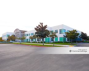 Mather Commerce Center - 10545 Armstrong Avenue
