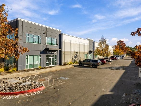 Oakesdale Commerce Center