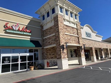 Retail space for Rent at 670 North Main Street in Alpharetta