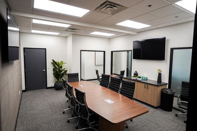 Executive Suites - 8989 W Flamingo Rd