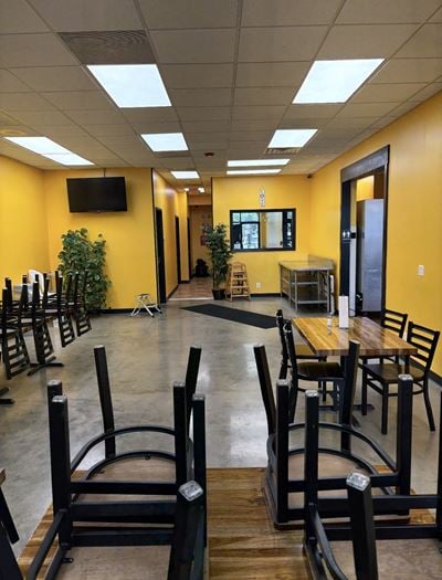 Retail/Office Spaces for Lease