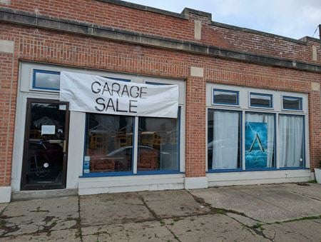 Retail space for Rent at 351-353 5th Avenue in Troy