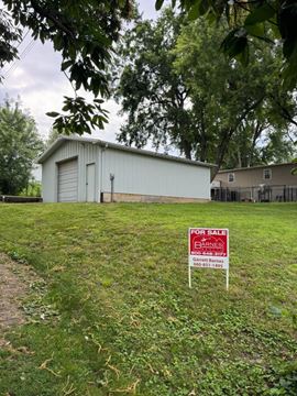 308 Davis St