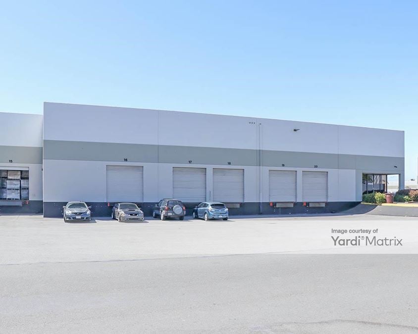 Hayward Commerce Park - 2200-2226 Commerce Place & 24353 Clawiter Road