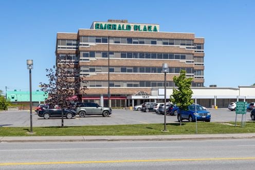 Emerald Plaza