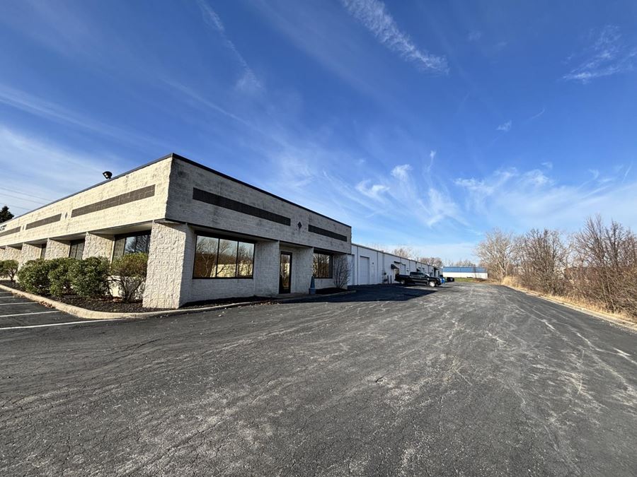 8252 Darrow Rd