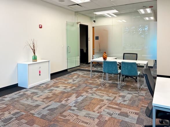 Regus - Hoffman Estates - Prairie Stone Pkwy