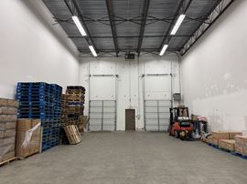 Industrial Strata with 2 Dock Loading Bays For Lease