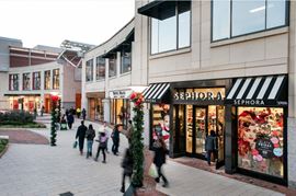 Shops at Wisconsin Place