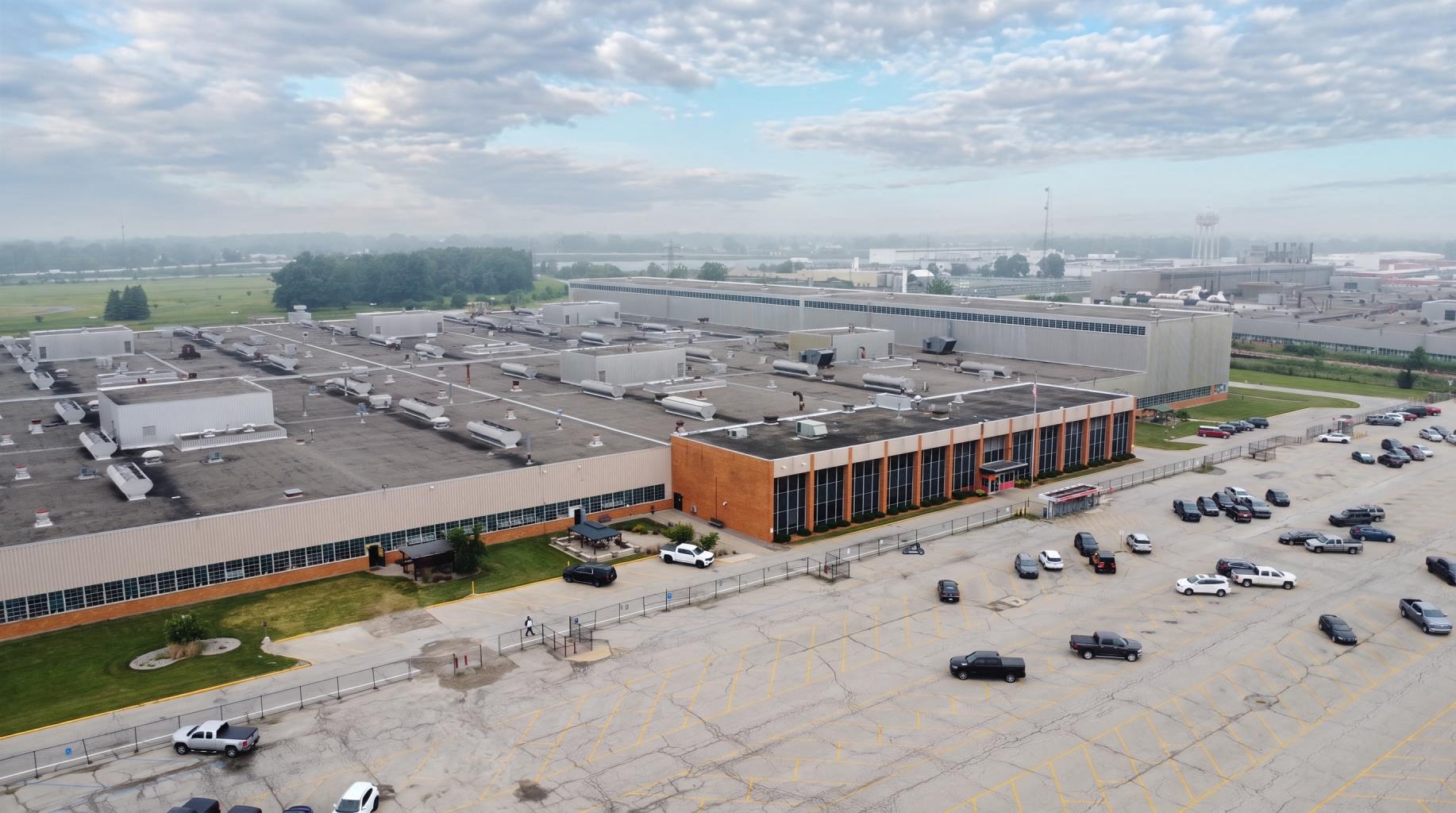 3900 E Holland Rd, Saginaw, MI 48601