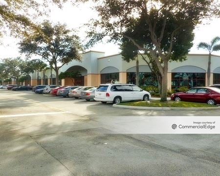 Commercial space for Rent at 2810 N Commerce Parkway in Miramar