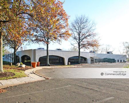 Photo of commercial space at 723 Dresher Road in Horsham