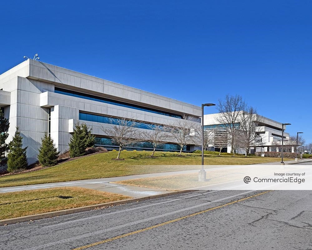 FedEx Ground Corporate Headquarters - 1000 FedEx Drive, Coraopolis, PA ...