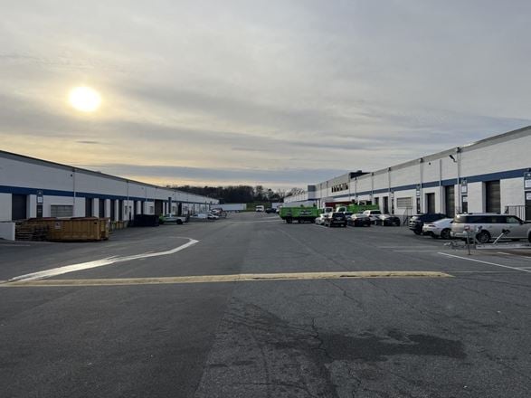 Lansdowne Industrial Park 5