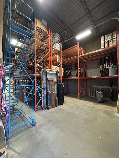 Photo of commercial space at 1410 40 Avenue Northeast in Calgary