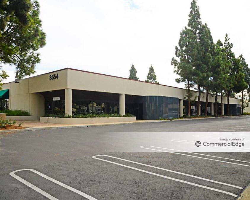 Harbor Gateway Business Center - 1570 Corporate Drive