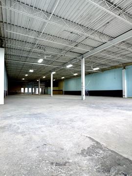 920 Caledonia Rd, Toronto, ON M6B 3Y1