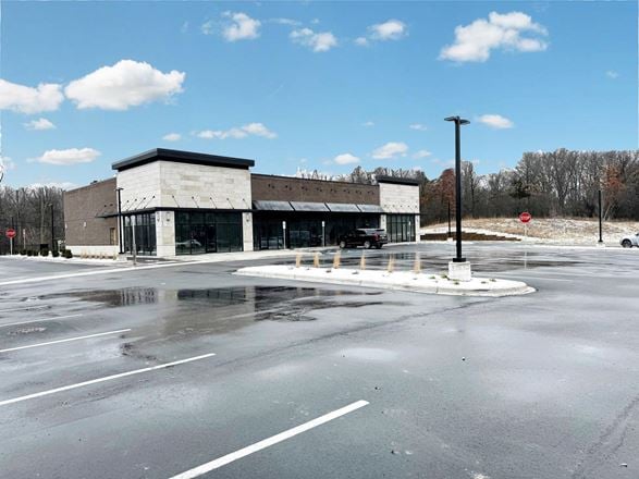 Retail space for Rent at 6701 Haggerty Road in West Bloomfield