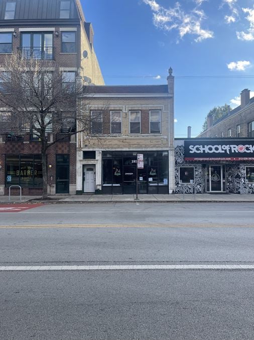 Mixed-Use Building For Sale in West Town