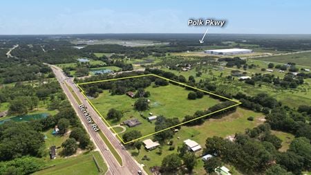 Photo of commercial space at 5161 Berkley Rd in Auburndale