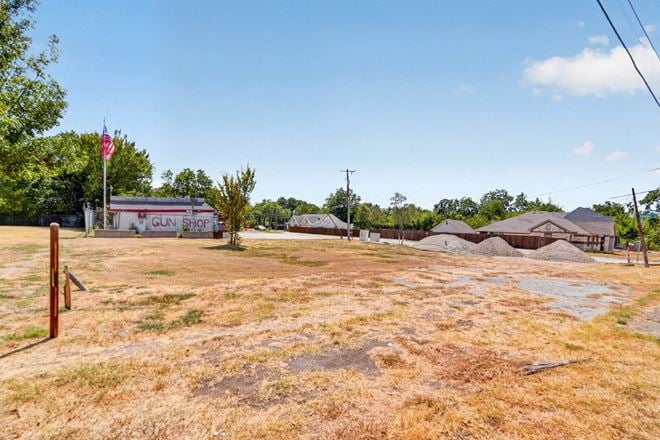 2648 W Scyene Rd Mesquite - For Sale